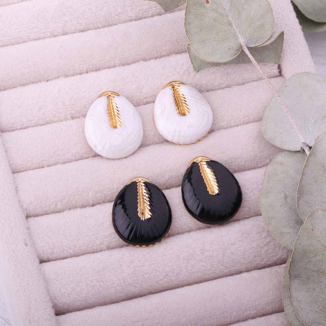 گوشواره میناکاری صدف