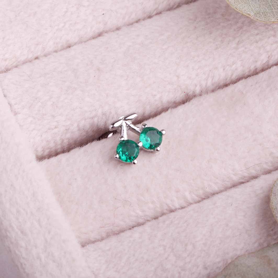 پیرسینگ میخ استیل