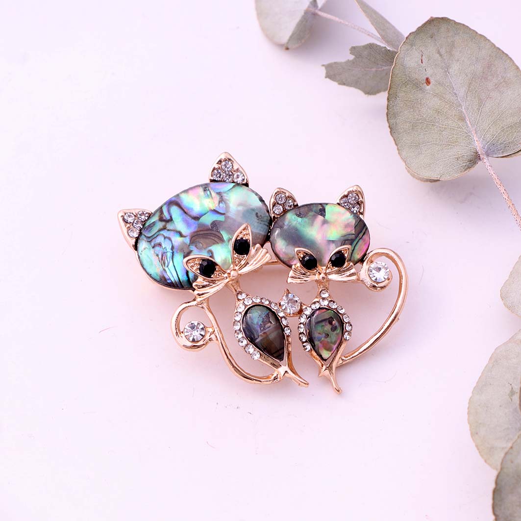 سنجاق سینه گربه جواهری